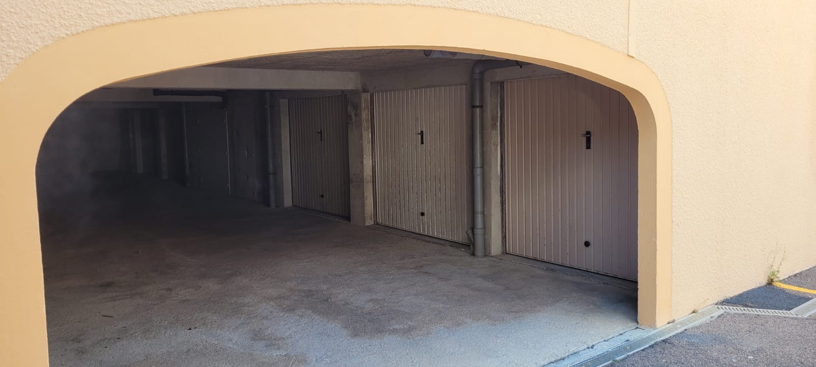 Garage Eingang